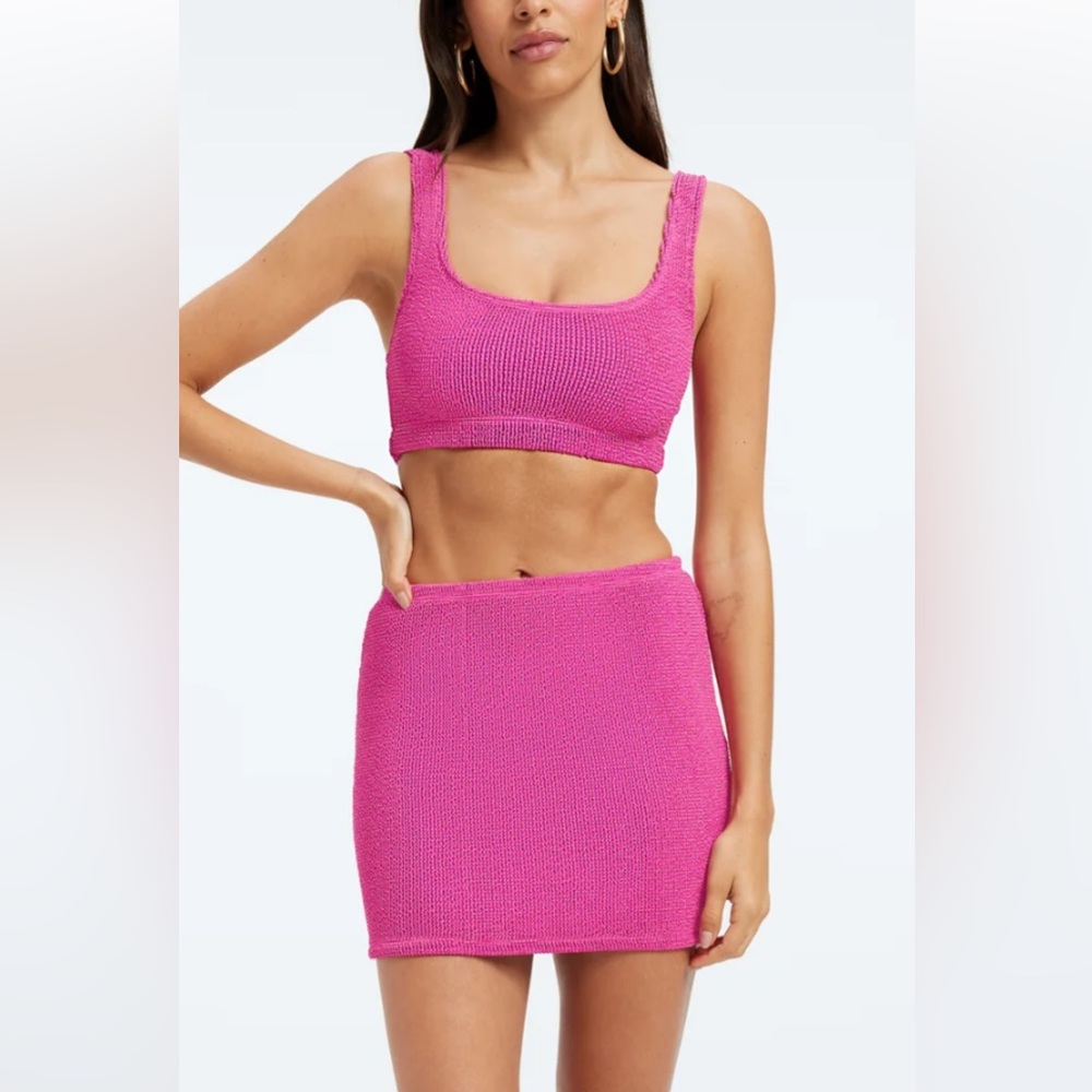 Good American Always Fits Metallic Skirt in Fuchsia